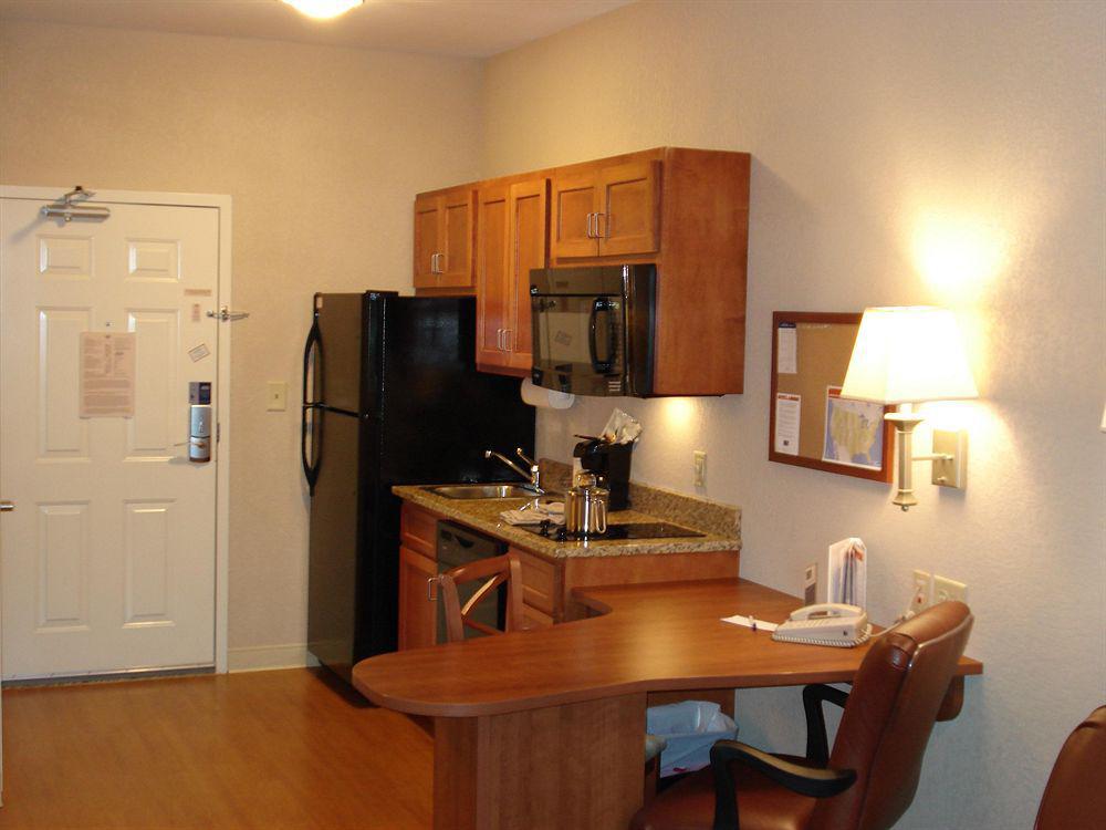 Candlewood Suites Sumter By Ihg Quarto foto